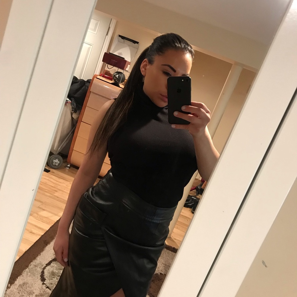 🐄REAL🐄 Leather skirt DISCOUNTS THROUGH CASHAPP OR ZELLE